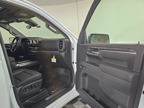 New 2026 Chevrolet Silverado 1500 LTZ AWD/4WD image 14