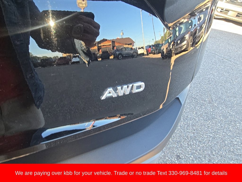 Used 2023 Nissan Rogue S AWD/4WD image 27