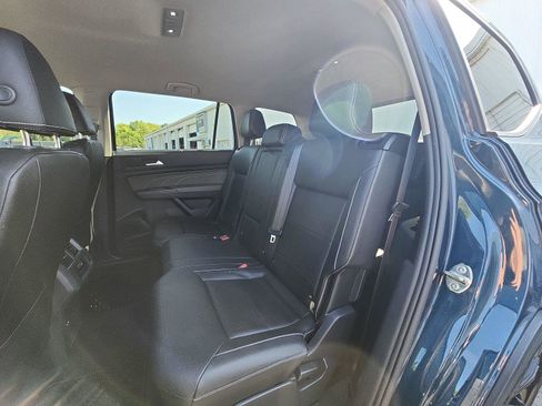 Used 2023 Volkswagen Atlas SE w/ Black Wheel Package AWD/4WD image 22