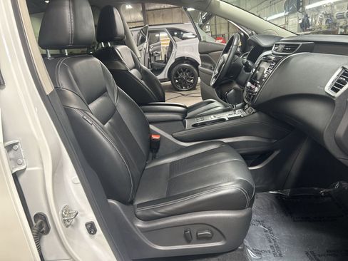 Used 2023 Nissan Murano SL w/ SL Moonroof Package image 29