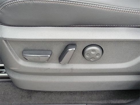 New 2025 Nissan Armada Platinum w/ Convenience Package image 6