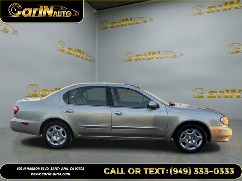 Used 2000 INFINITI I30 image 4