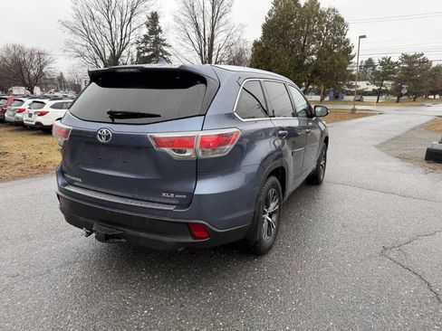 Used 2016 Toyota Highlander XLE w/ Protection Package #3 AWD/4WD image 5