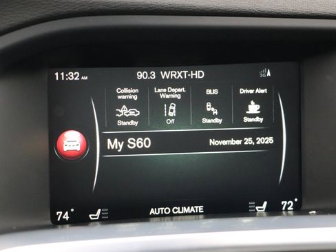 Used 2016 Volvo S60 T5 Cross Country Platinum image 16