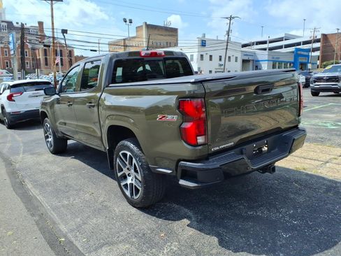 Used 2024 Chevrolet Colorado Z71 w/ Z71 Convenience Package 2 AWD/4WD image 7