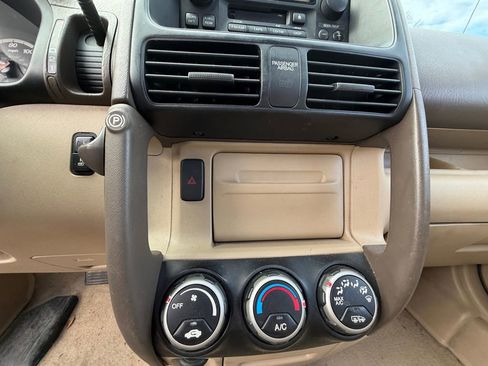 Used 2005 Honda CR-V EX image 22