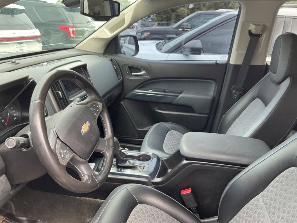 Used 2016 Chevrolet Colorado Z71 RWD image 10