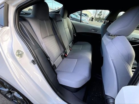 Certified 2023 Toyota Corolla LE image 18