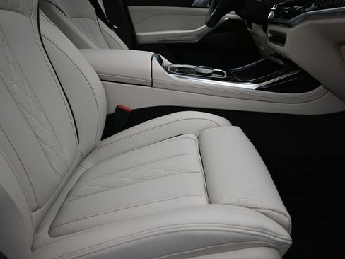 New 2026 BMW X7 xDrive40i image 26