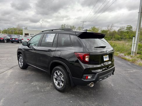 Used 2023 Honda Passport TrailSport image 6