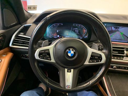 Used 2022 BMW X7 xDrive40i w/ M Sport Package AWD/4WD image 24