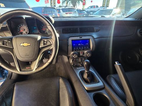 Used 2013 Chevrolet Camaro SS w/ Hot Wheels Special Edition RWD image 11