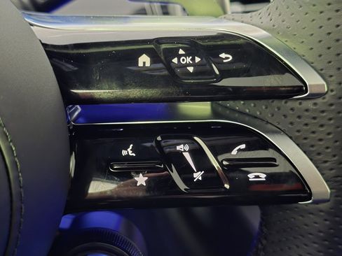 New 2026 Mercedes-Benz GLE 63 AMG S image 25