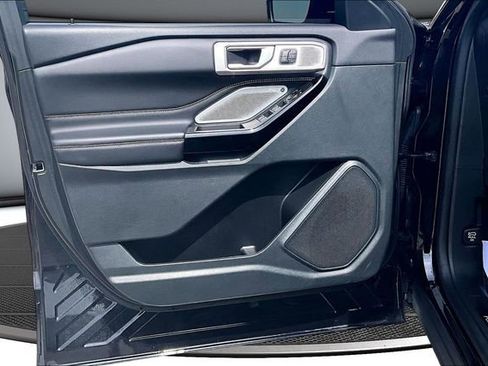 Used 2023 Ford Explorer ST w/ Equipment Group 401A AWD/4WD image 20