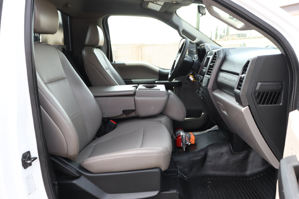 Used 2020 Ford F550 4x4 Regular Cab Super Duty image 39
