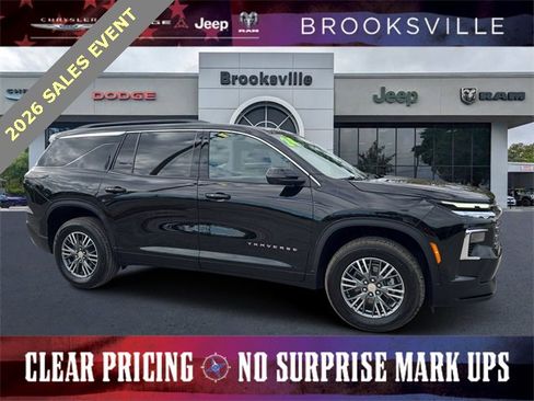 Used 2024 Chevrolet Traverse LT image 1