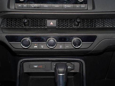 Used 2025 Honda CR-V LX image 24