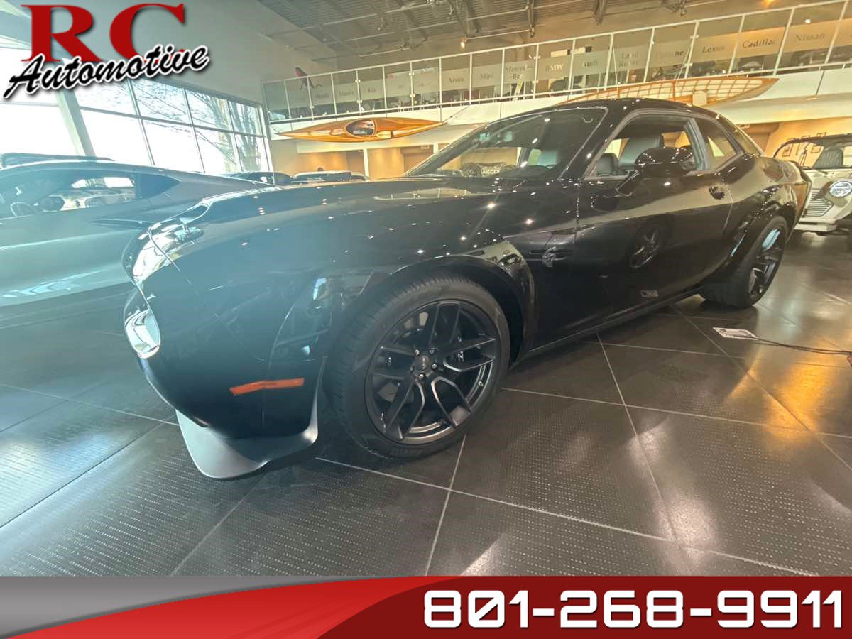 Used 2023 Dodge Challenger SRT Hellcat RWD image 1