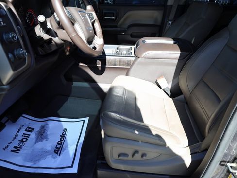Used 2015 GMC Sierra 2500 Denali w/ Duramax Plus Package image 11