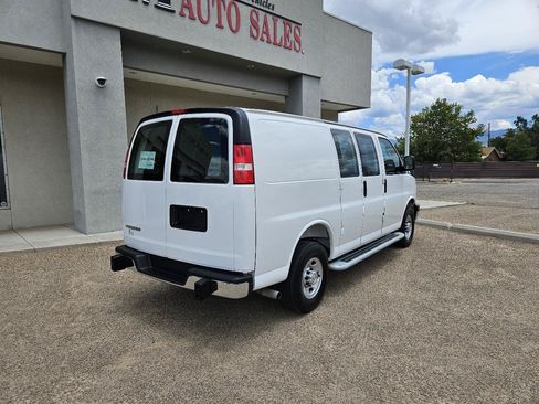 Used 2025 Chevrolet Express 2500 w/ Driver Convenience Package RWD image 9