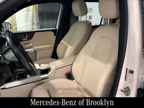 Certified 2023 Mercedes-Benz GLB 250 4MATIC image 10