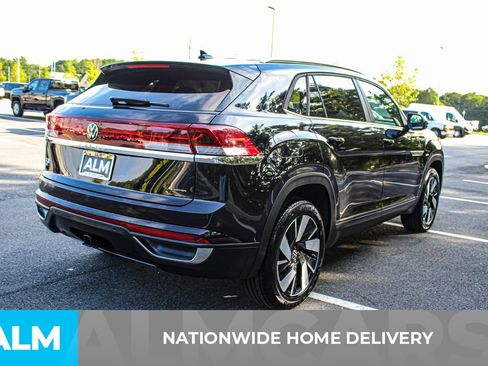 Used 2025 Volkswagen Atlas Cross Sport SE AWD/4WD image 4