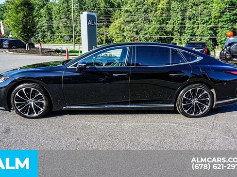 Used 2022 Lexus LS 500 AWD w/ Executive Package image 6