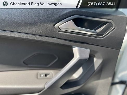 Used 2021 Volkswagen Tiguan SE w/ Panoramic Sunroof Package AWD/4WD image 25