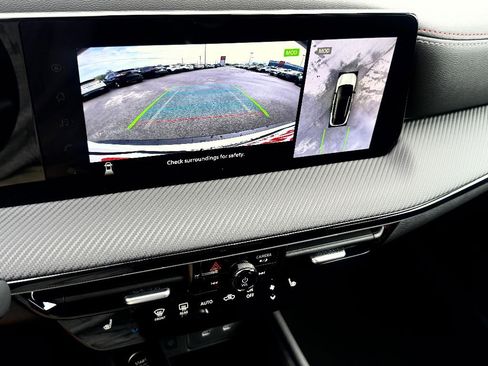 New 2026 Nissan Kicks SR w/ SR Premium Package image 13