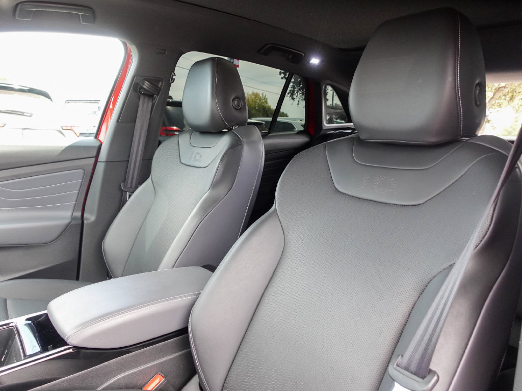 Used 2023 Volkswagen ID.4 Pro S RWD image 18