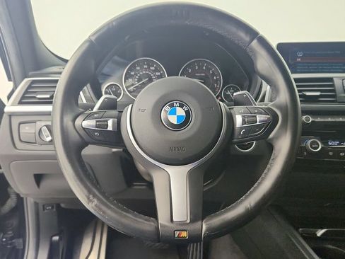 Used 2017 BMW 330i Sedan RWD image 18