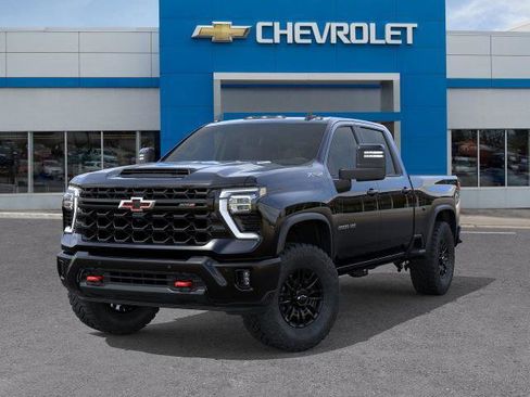 New 2026 Chevrolet Silverado 2500 ZR2 image 6