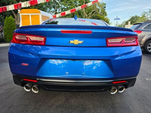 Used 2018 Chevrolet Camaro LT w/ RS Package RWD image 8