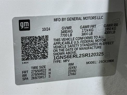 Used 2025 Chevrolet Suburban RST w/ RST Capability Package AWD/4WD image 36