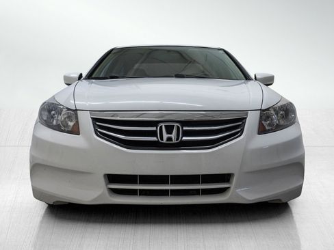 Used 2011 Honda Accord SE image 2