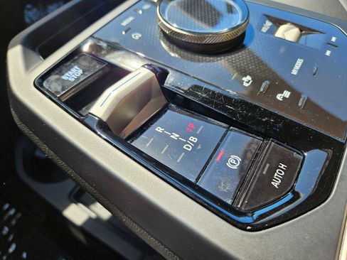 Used 2025 BMW iX xDrive50 image 30