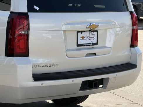 Used 2015 Chevrolet Suburban LT w/ Texas Edition image 6
