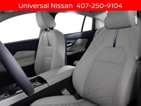 New 2026 Nissan Sentra SL w/ Floor Mat Package FWD image 15
