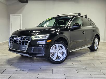 Used 2019 Audi Q5 2.0T Premium Plus w/ Premium Plus Package