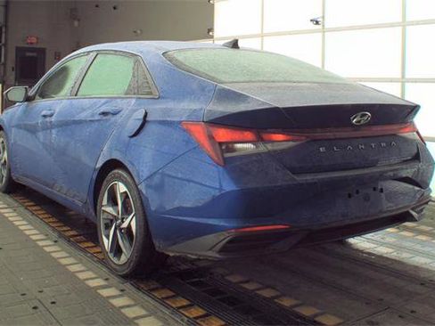 Used 2023 Hyundai Elantra SEL w/ Convenience Package image 6