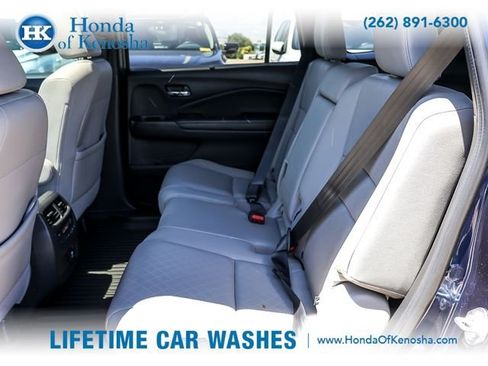 Used 2021 Honda Passport Elite image 12