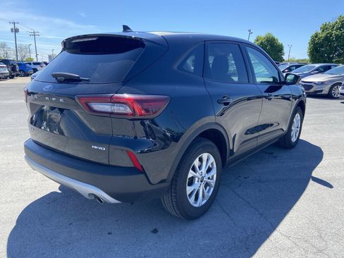 Used 2025 Ford Escape Active AWD/4WD image 8