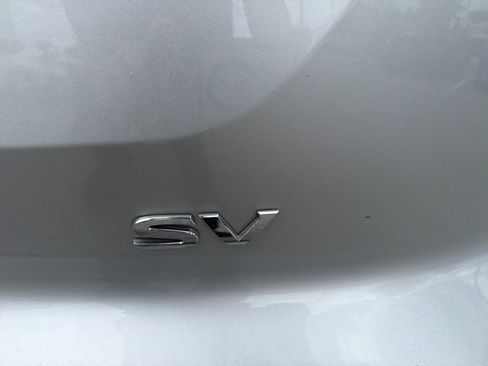 Used 2024 Nissan Pathfinder SV FWD image 11