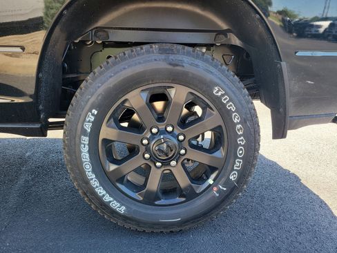 New 2026 RAM 3500 Laramie AWD/4WD image 9