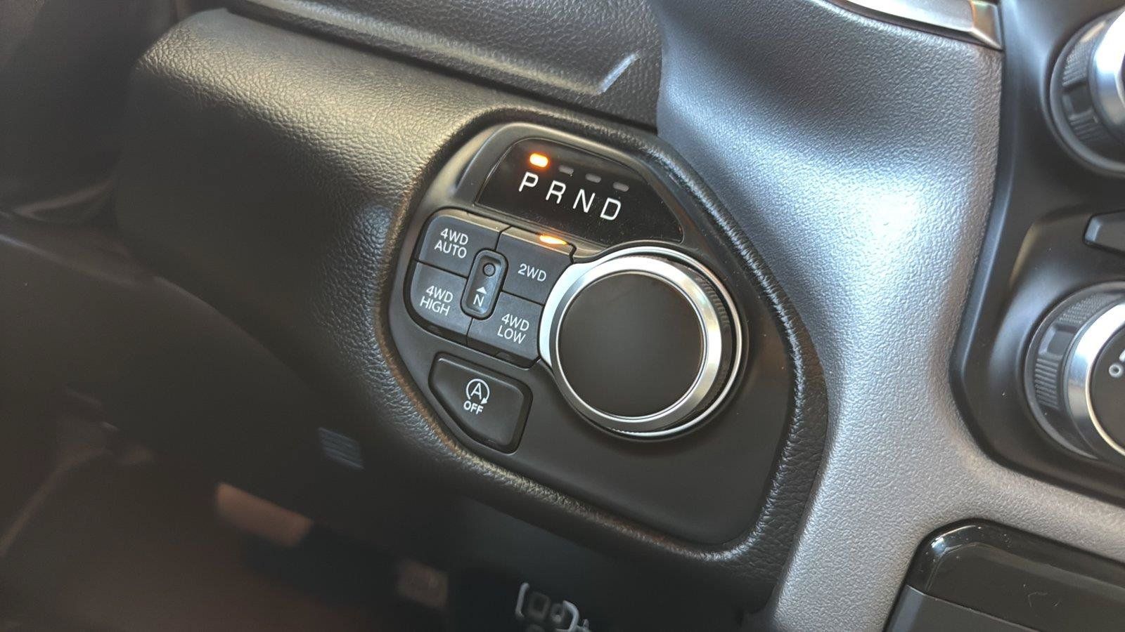 Used 2024 RAM 1500 Big Horn AWD/4WD image 15