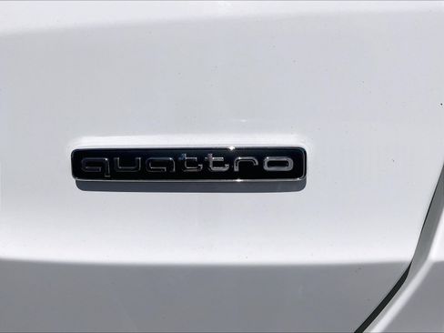 Used 2020 Audi Q3 2.0T Prestige AWD/4WD image 7