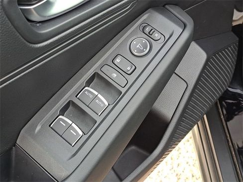 Used 2025 Honda Accord LX image 19