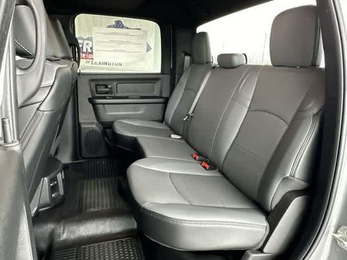 Used 2024 RAM 2500 Tradesman w/ Chrome Appearance Group AWD/4WD image 34