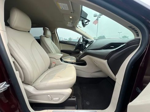 Used 2019 Lincoln MKC Premiere AWD/4WD image 11