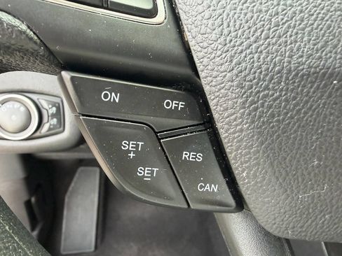 Used 2018 Ford Escape SE AWD/4WD image 10